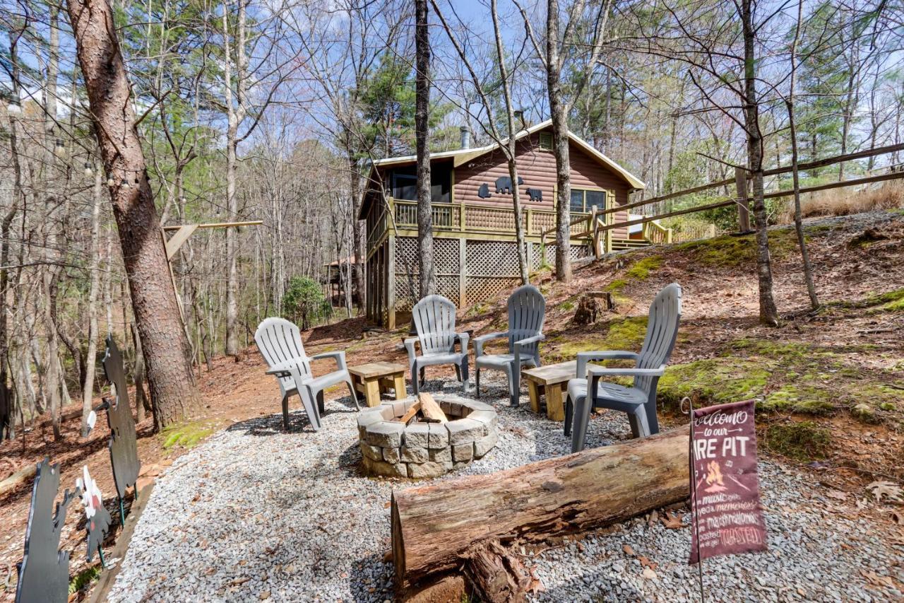 Blue Ridge Cozy Cabin In The Woods With Hot Tub! Exterior photo