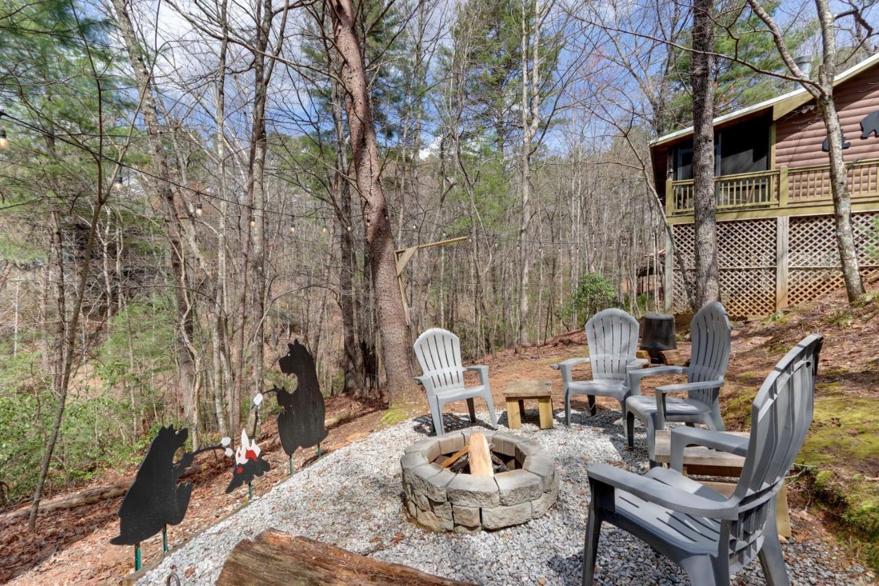 Blue Ridge Cozy Cabin In The Woods With Hot Tub! Exterior photo