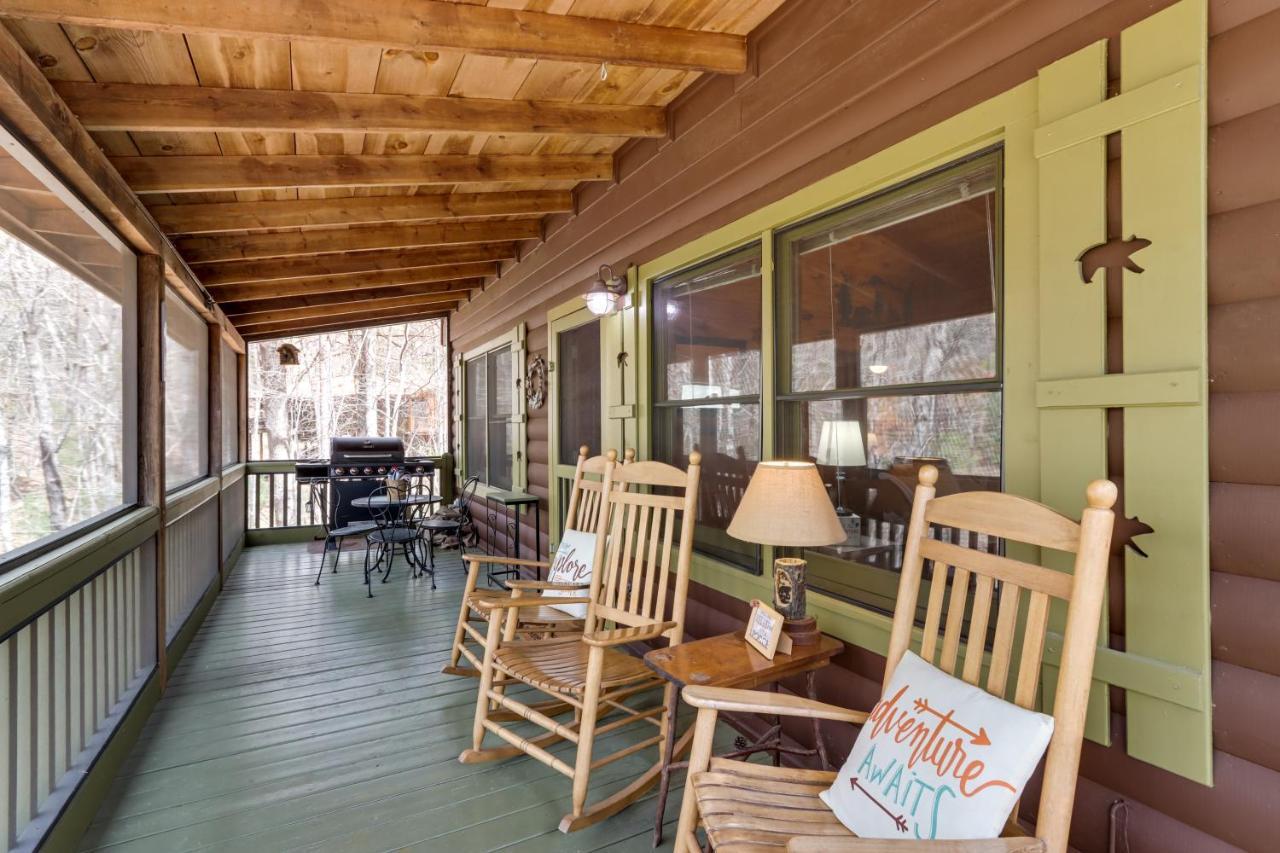 Blue Ridge Cozy Cabin In The Woods With Hot Tub! Exterior photo